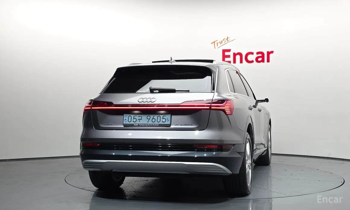 Audi e-tron 2020 50 Quattro