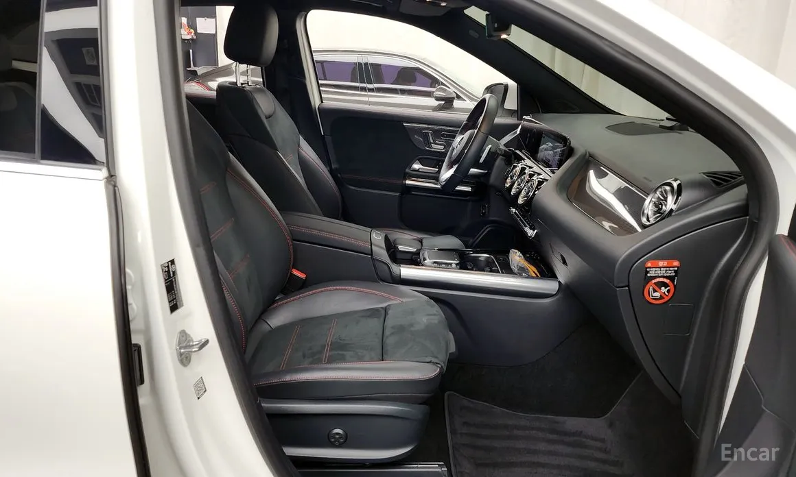 Mercedes-Benz GLA-Class 2020 GLA250 4MATIC