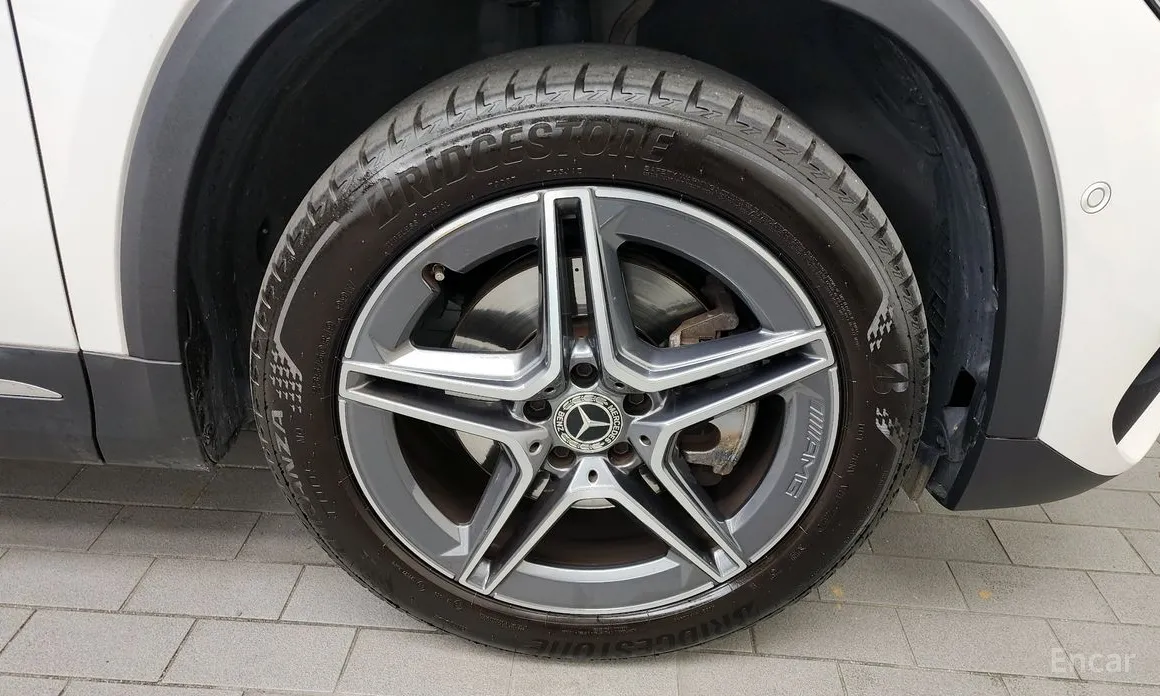 Mercedes-Benz GLA-Class 2020 GLA250 4MATIC