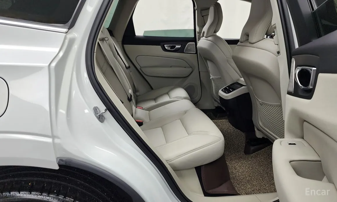 Volvo XC60 2017 B5 Ultimate Bright