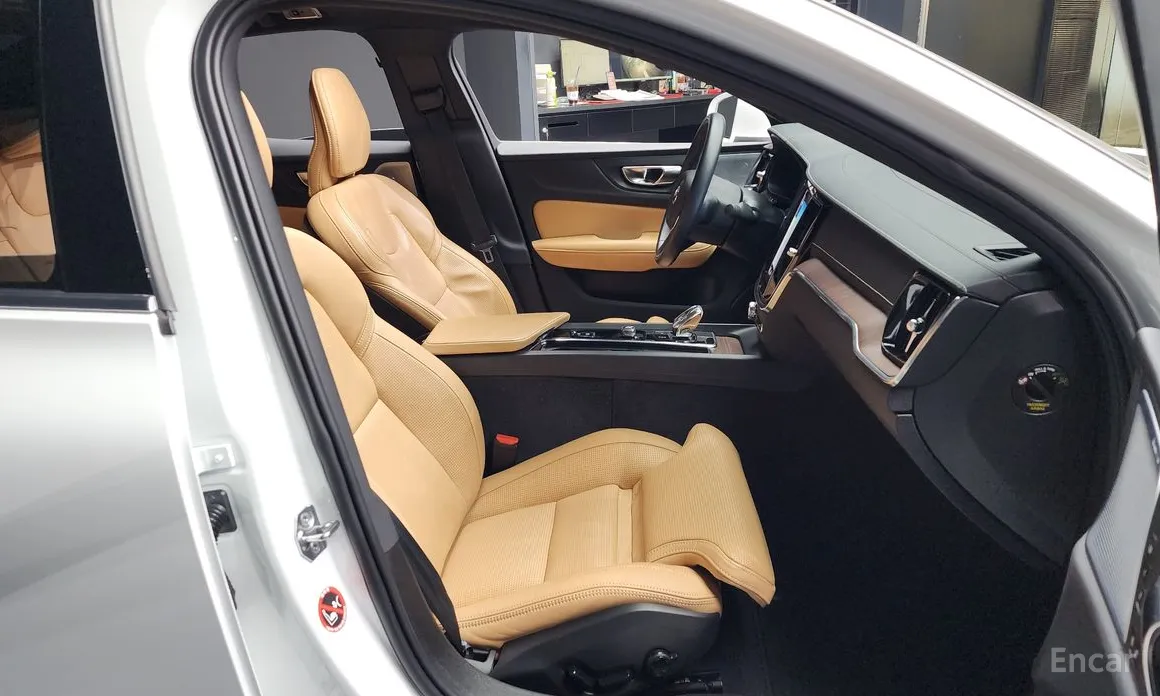 Volvo S60 2019 B5 Inscription