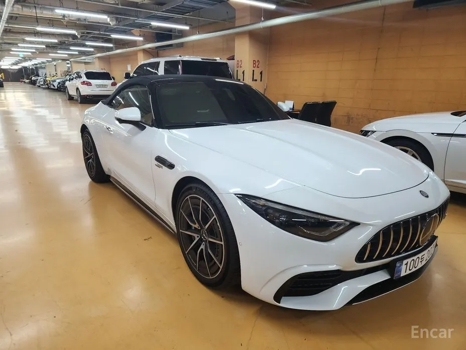 Mercedes-Benz SL-Class 2023 AMG SL43