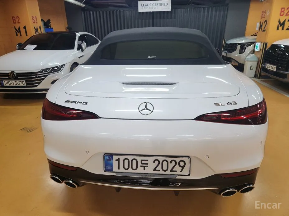 Mercedes-Benz SL-Class 2023 AMG SL43