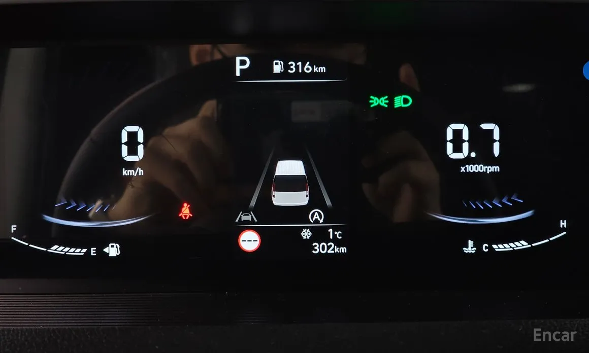 Hyundai Staria 2021 Cargo 5-Seater