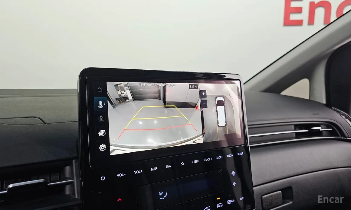 Hyundai Staria 2021 Lounge 9-Seater