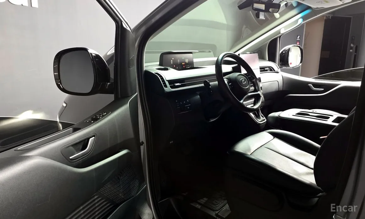 Hyundai Staria 2021 Tourer 11-Seater