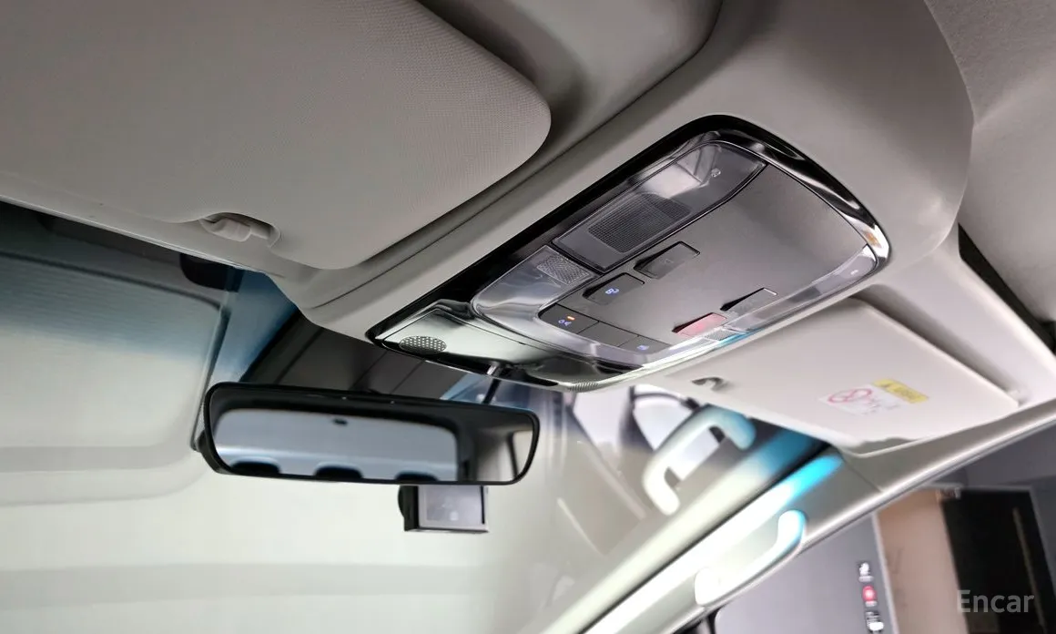 Hyundai Staria 2021 Tourer 11-Seater