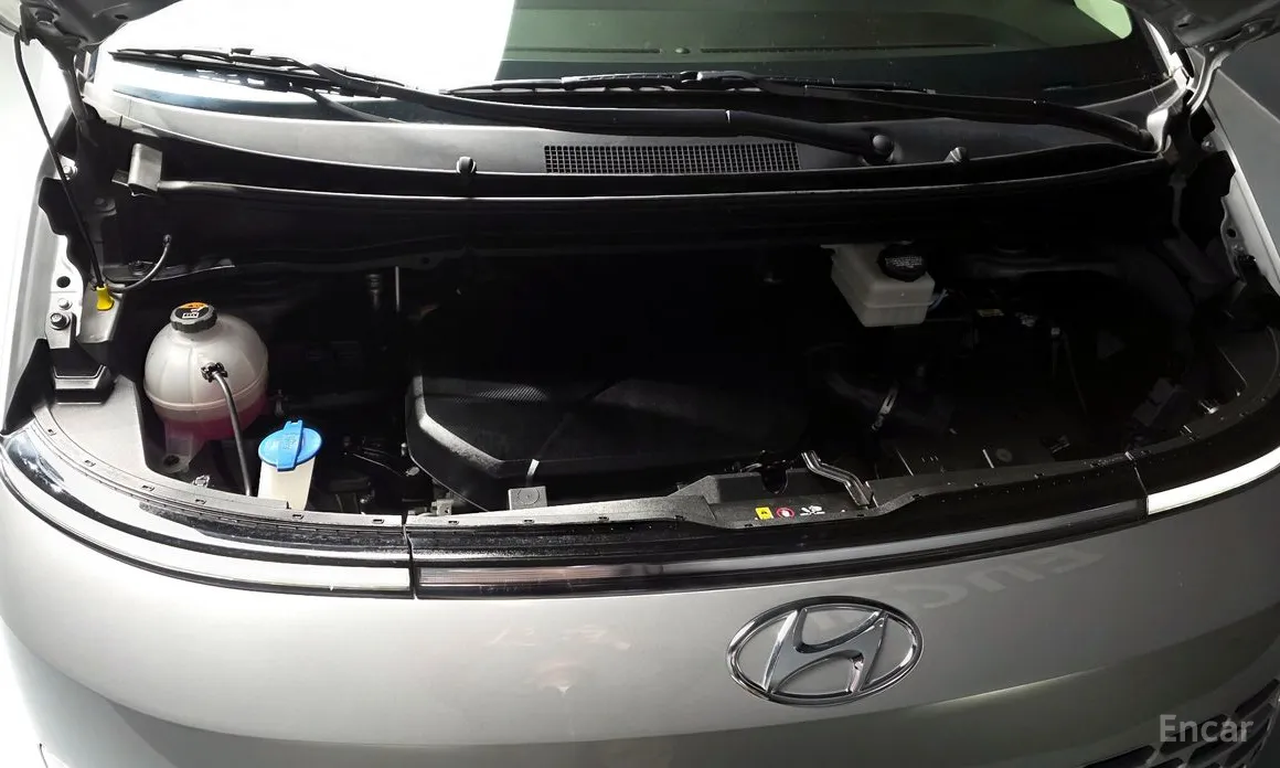 Hyundai Staria 2021 Tourer 11-Seater