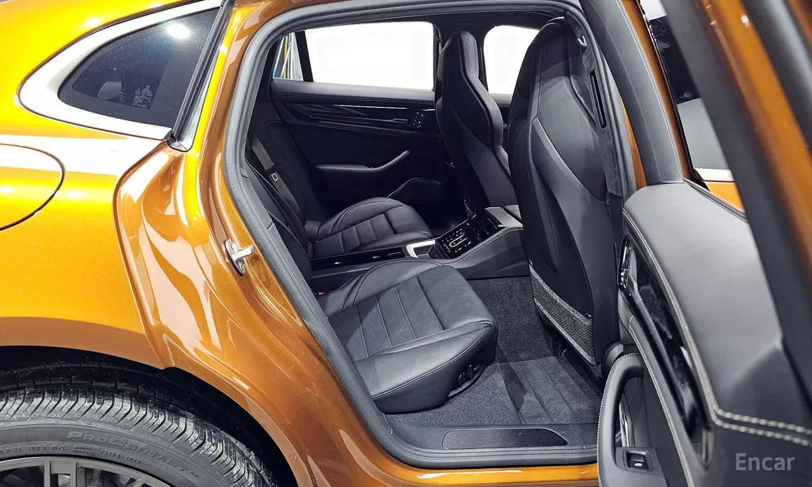 Porsche Panamera 2024 4.0 Turbo E-Hybrid