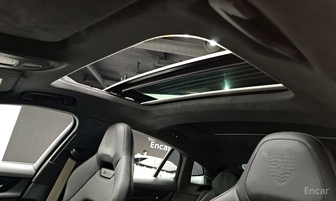 Porsche Panamera 2024 4.0 Turbo E-Hybrid