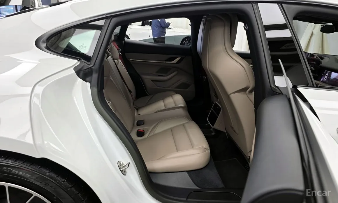 Porsche Taycan 2020 Base