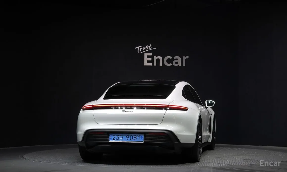 Porsche Taycan 2020 Base