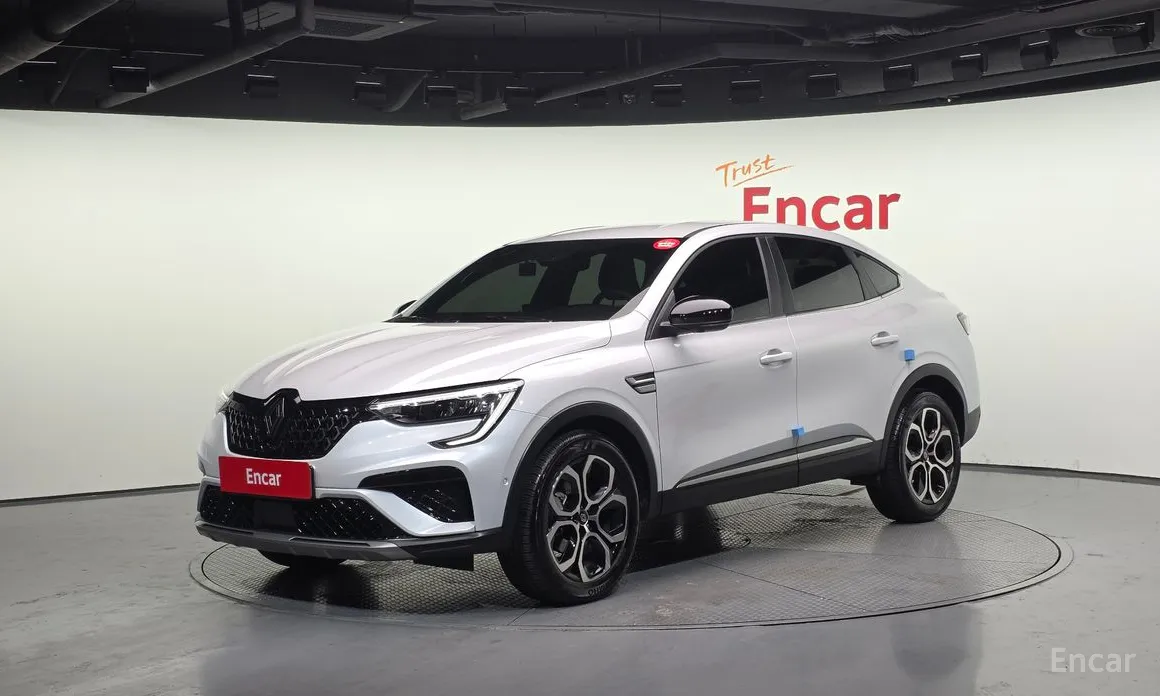 Renault Arkana 2024 1.6 E-TECH Iconic