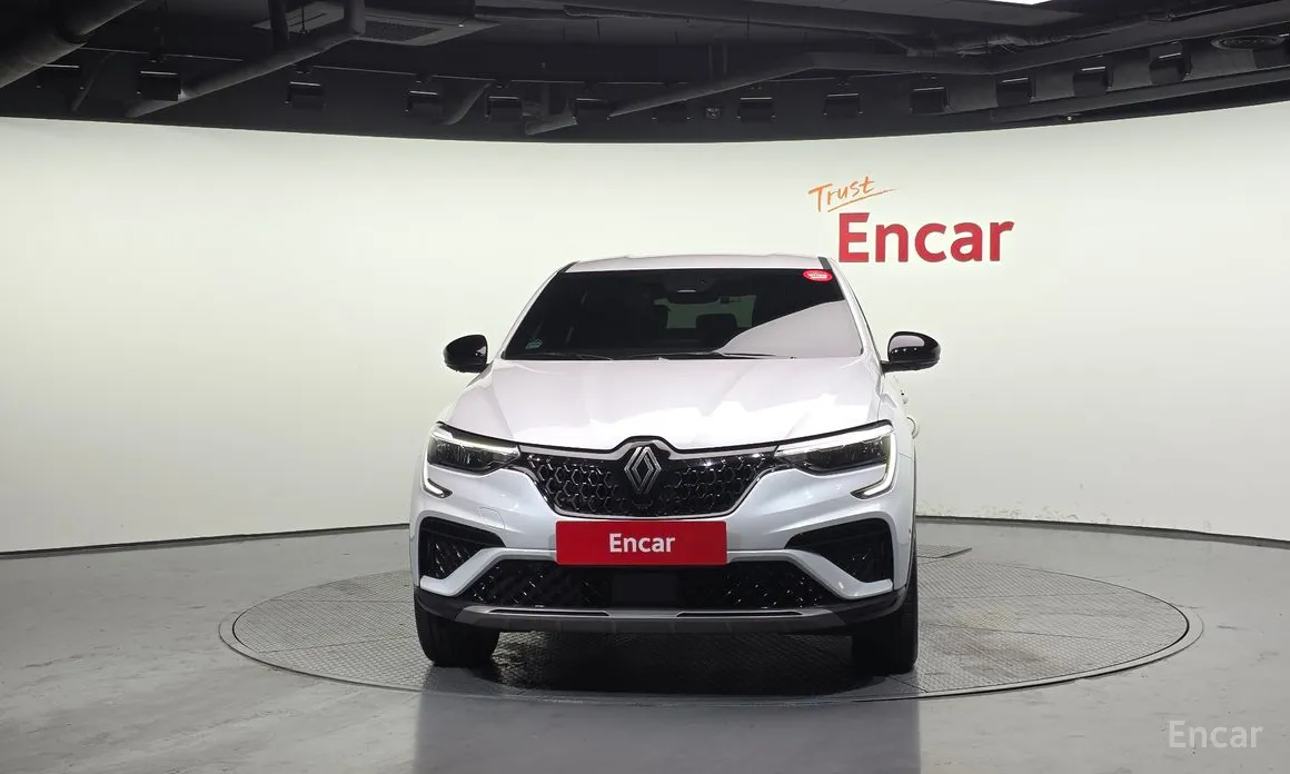 Renault Arkana 2024 1.6 E-TECH Iconic