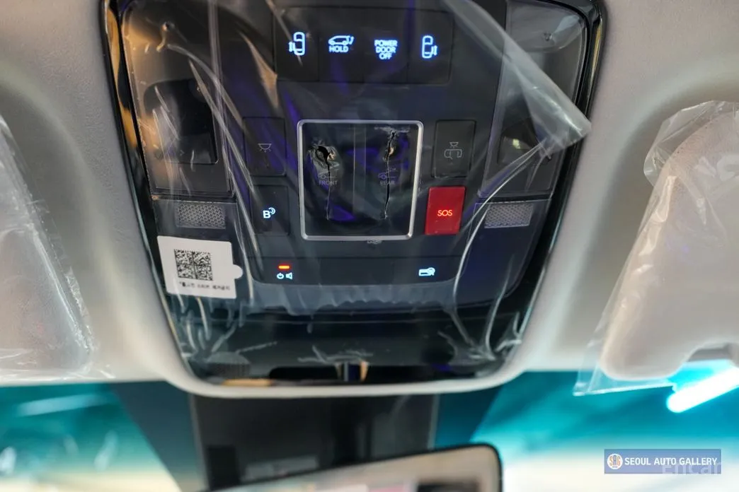 Hyundai Staria 2021 4WD Lounge 7-Seater