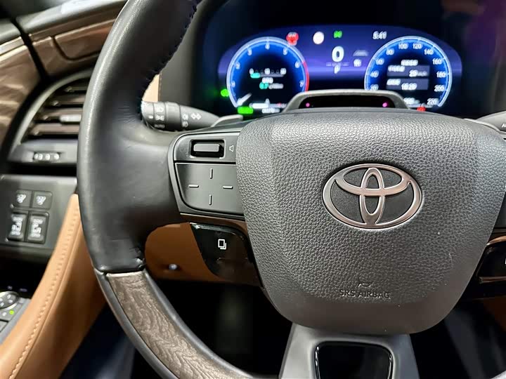 Toyota Alphard 2024 2024款 双擎 2.5L 尊贵版