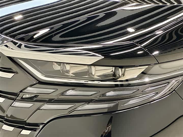 Toyota Alphard 2024 2024款 双擎 2.5L 尊贵版