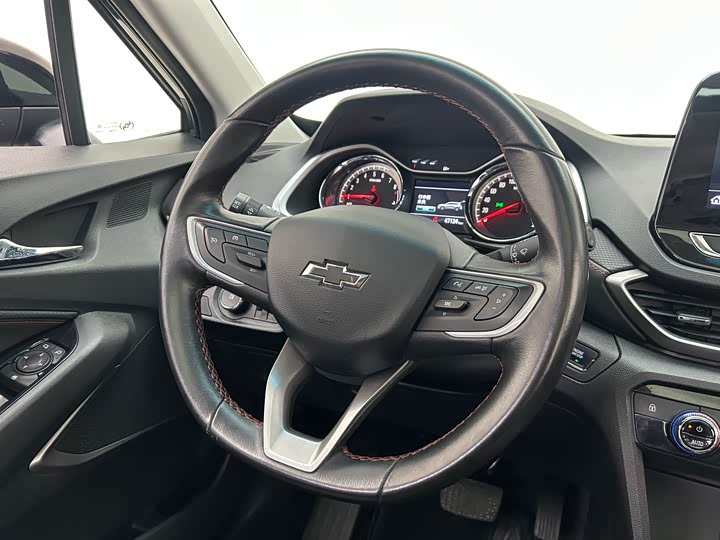 Chevrolet Orlando 2020 2020款 轻混 Redline 530T 自动纵享版（5+2款）
