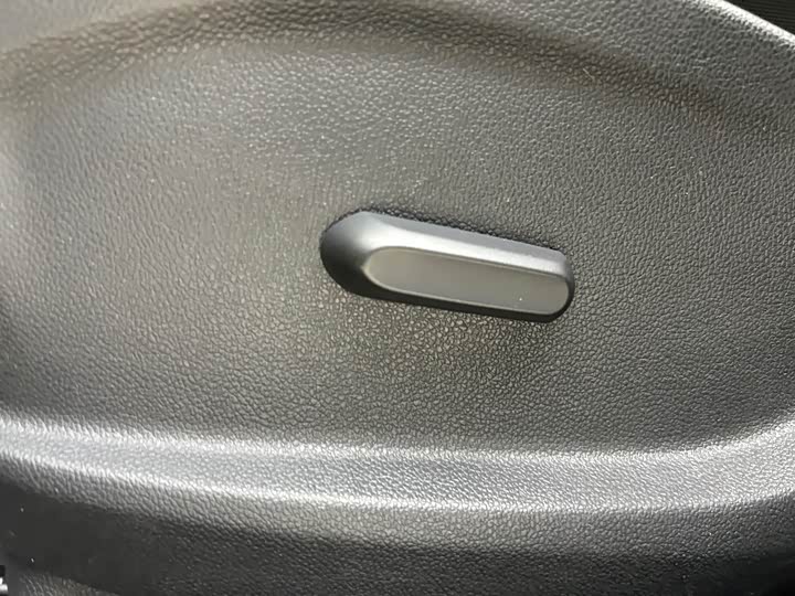 Chevrolet Orlando 2020 2020款 轻混 Redline 530T 自动纵享版（5+2款）