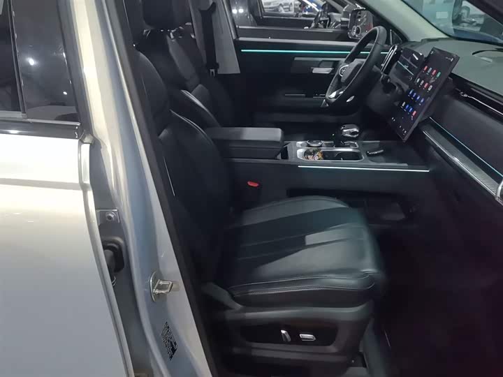 Chery Jaecoo J7 (Explore 06) 2023 2023款 都市版 1.6T 两驱豪华