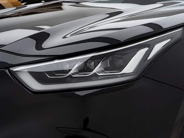 Toyota Crown Kluger 2024 2024款 2.5L HEV四驱旗舰版