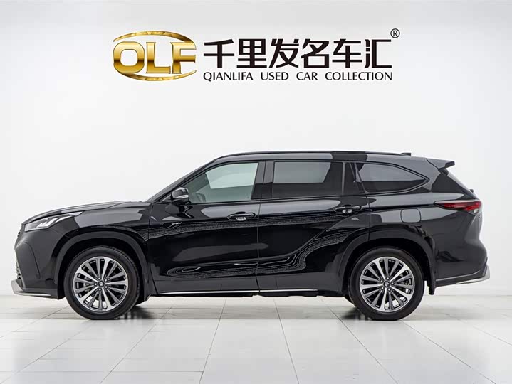 Toyota Crown Kluger 2024 2024款 2.5L HEV四驱旗舰版