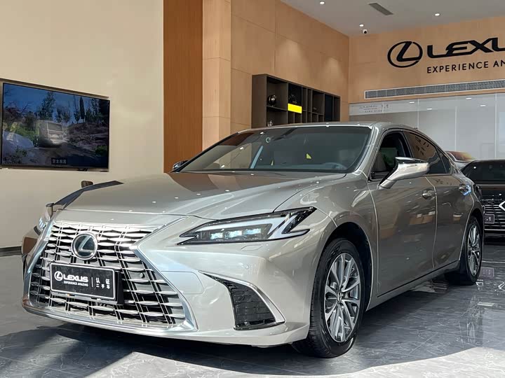 Lexus ES 2025 2025款 200 臻享版