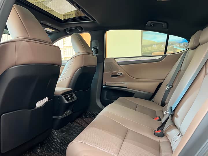 Lexus ES 2025 2025款 200 臻享版