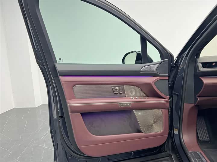 Nio ES8 2026 2026款 六座行政豪华版