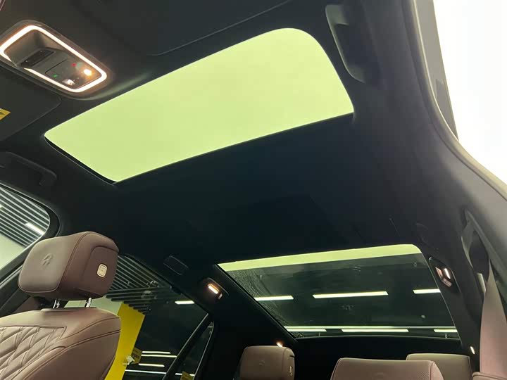 Nio ES8 2026 2026款 六座行政豪华版