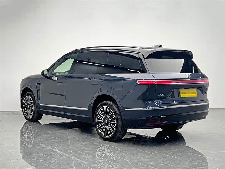 Nio ES8 2026 2026款 六座行政豪华版