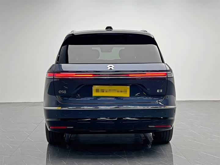 Nio ES8 2026 2026款 六座行政豪华版