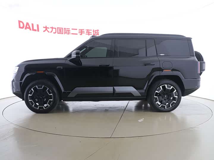 BYD FangChengBao Leopard 8 2025 2025款 智勇旗舰版 7座