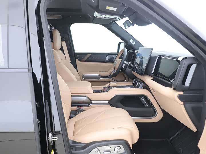 BYD FangChengBao Leopard 8 2025 2025款 智勇旗舰版 7座