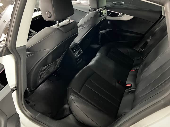 Audi A5 2024 2024款 Sportback 40 TFSI quattro 豪华动感型