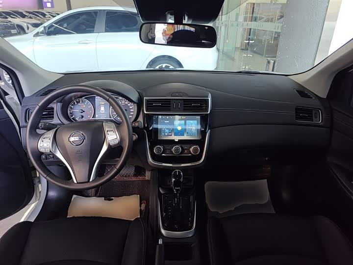 Nissan Tiida 2024 2024款 1.6L CVT智行版