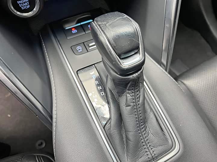 Toyota Harrier 2022 2022款 2.0L CVT两驱进取版