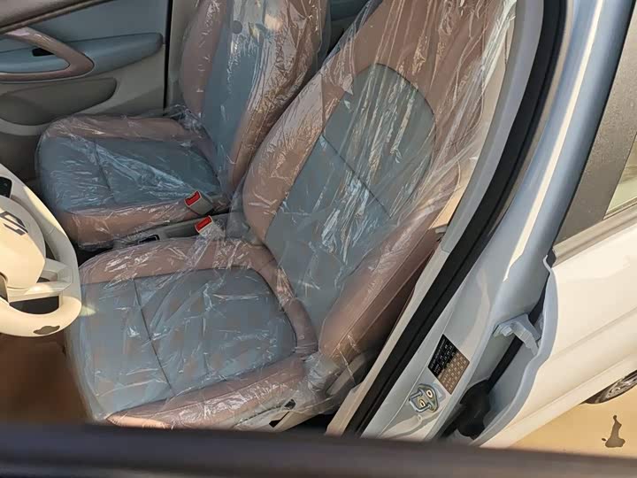 Leapmotor T03 2025 2025款 310舒享版