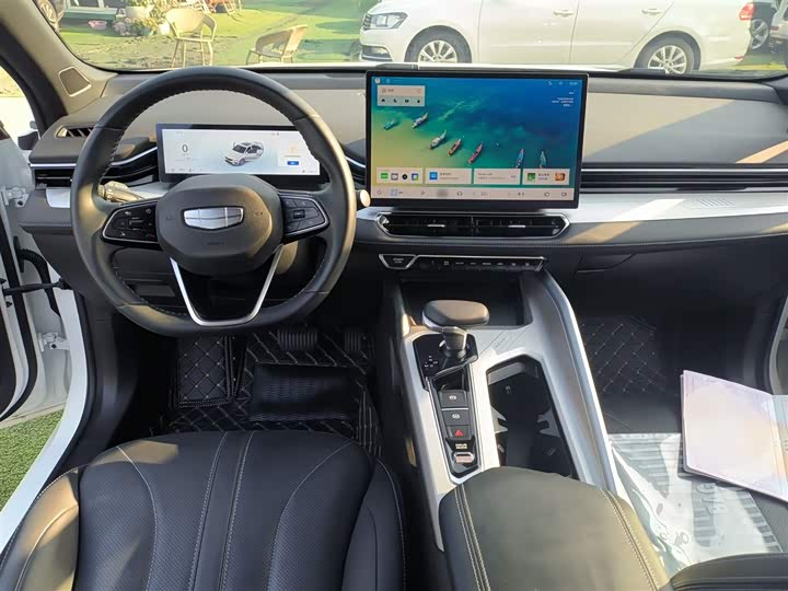 Geely Preface 2025 2025款 东方曜 1.5TD 扶摇版