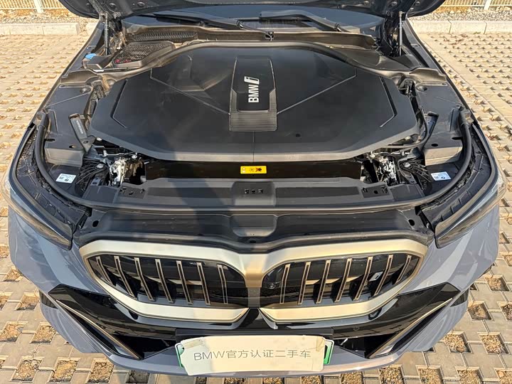 BMW i5 2025 2025款 eDrive 40L M运动套装