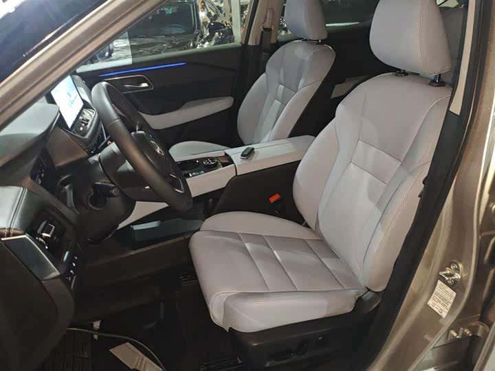 Nissan X-Trail 2023 2023款 e-POWER 超混双电机四驱至尊版