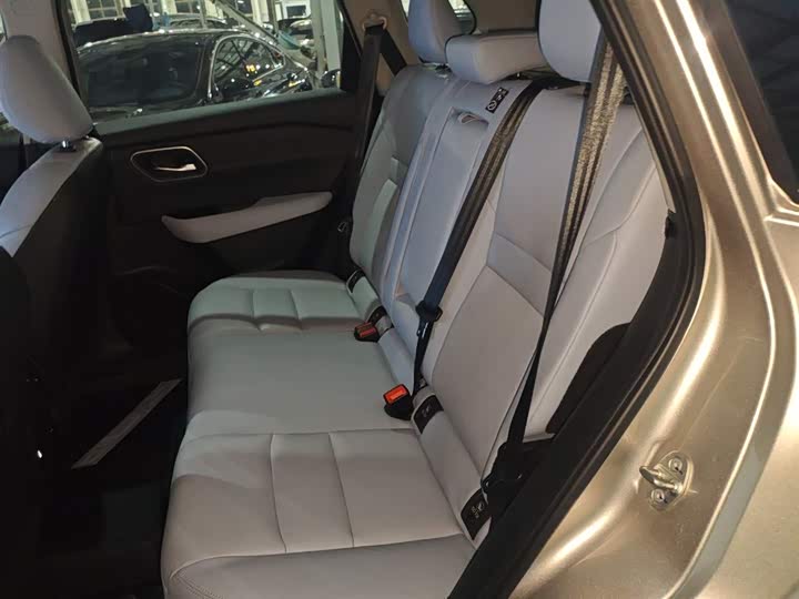 Nissan X-Trail 2023 2023款 e-POWER 超混双电机四驱至尊版