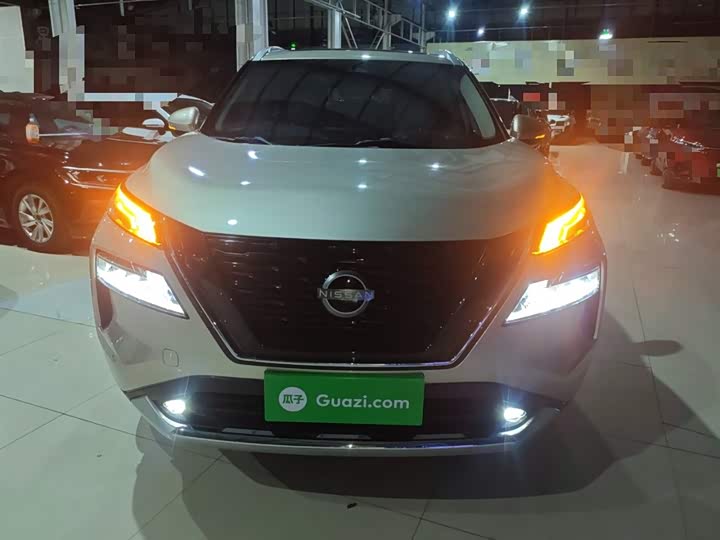 Nissan X-Trail 2023 2023款 e-POWER 超混双电机四驱至尊版