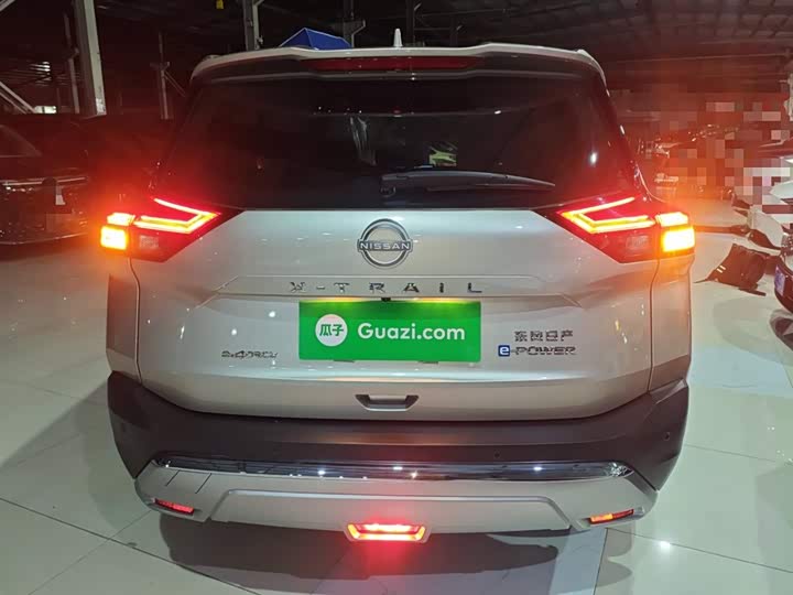 Nissan X-Trail 2023 2023款 e-POWER 超混双电机四驱至尊版