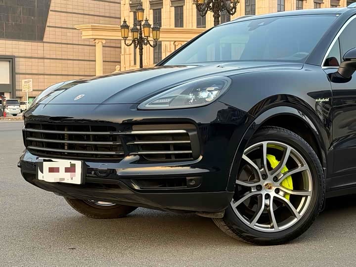 Porsche Cayenne Hybrid 2023 2023款 Cayenne E-Hybrid 2.0T