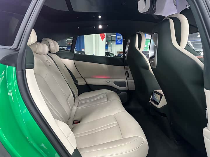 Xiaomi YU7 2025 2025款 超长续航高性能四驱Max版