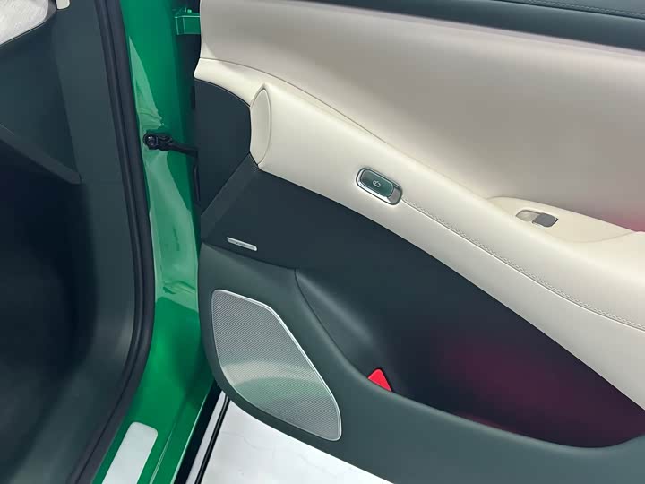 Xiaomi YU7 2025 2025款 超长续航高性能四驱Max版