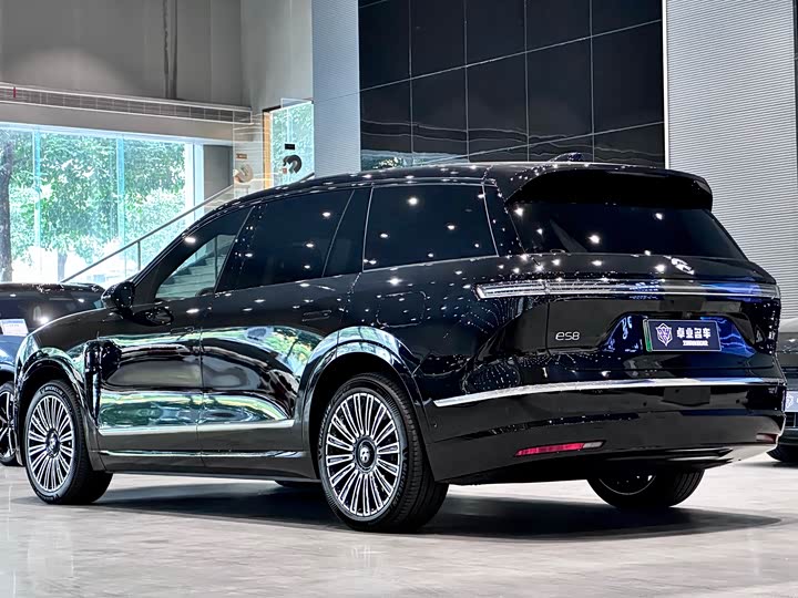 Nio ES8 2026 2026款 六座行政豪华版