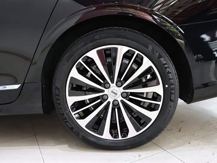 Volvo S90 Hybrid 2024 2024款 插电式混动 四驱长续航智逸豪华版