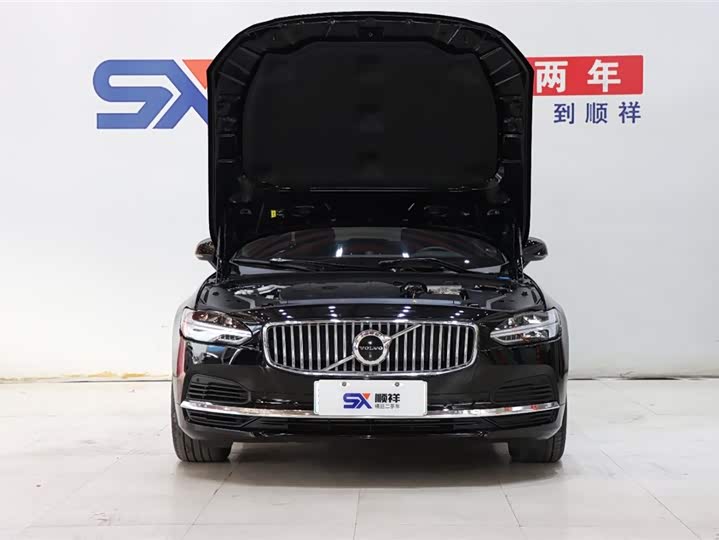 Volvo S90 Hybrid 2024 2024款 插电式混动 四驱长续航智逸豪华版
